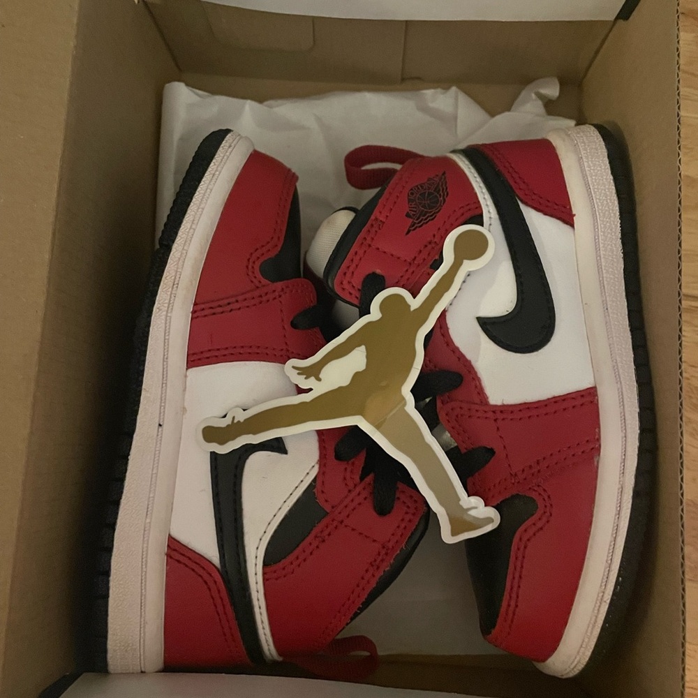 7c red, white and black Nikes - worn twice